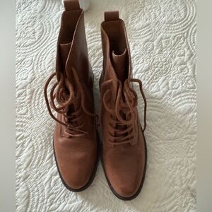Madewell Lace up boots